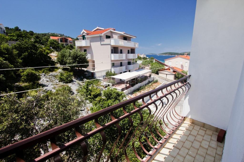 Apartments And Rooms Porto Ražanj 客房 照片